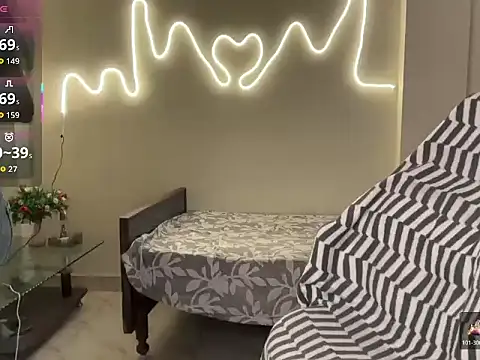 Snapshot of lovely_monisha chatting on 12/23/25, 06:23 lovely monisha online show from 12/23/25, 06:23