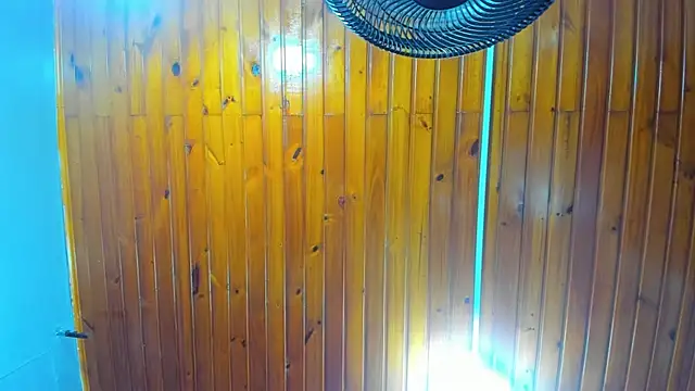 exxxtrabigboobs online show from 12/17/25, 01:10