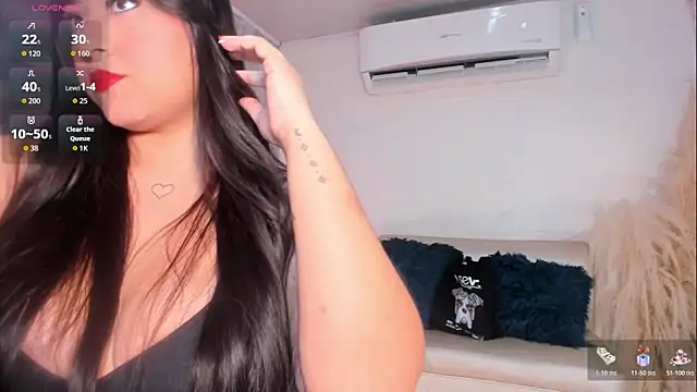 isa bellaax online show from 12/17/25, 12:54