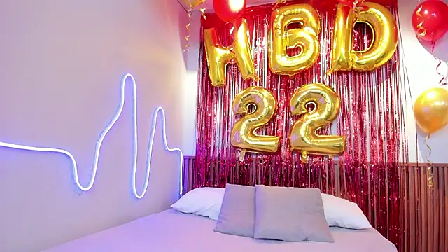 MIAROGGERSS online show from 03/27/26, 04:10