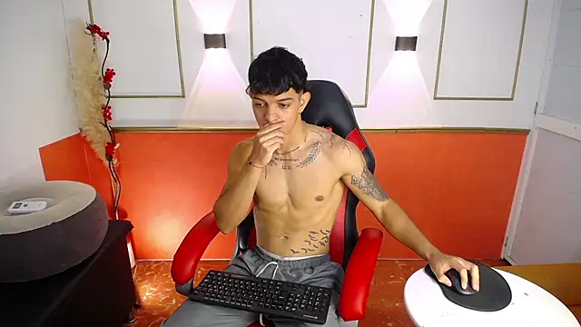 noah cole  online show from 12/02/25, 10:33