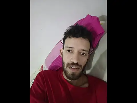 Snapshot of jkslnkd chatting on 12/04/25, 01:48 jkslnkd online show from 12/04/25, 01:48