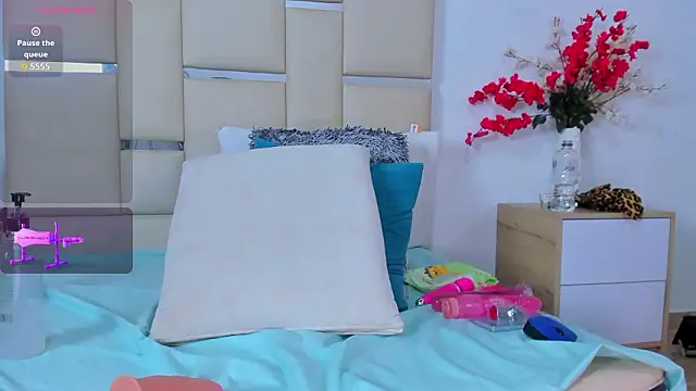 MajoLinares online show from 02/03/26, 08:25