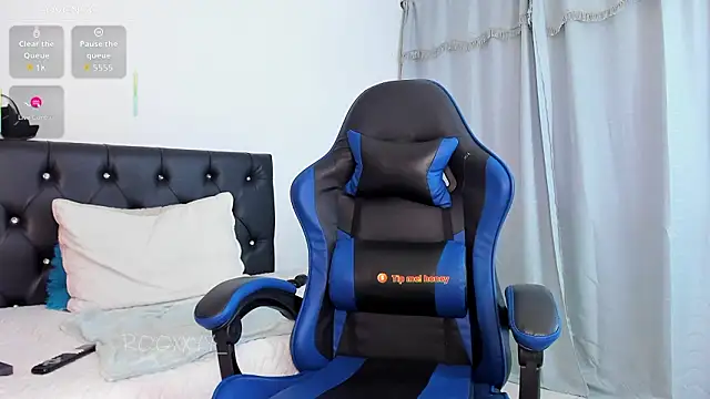 nyloncouple777 online show from 03/16/26, 11:40