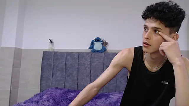 hottie couplee online show from 01/09/26, 10:06