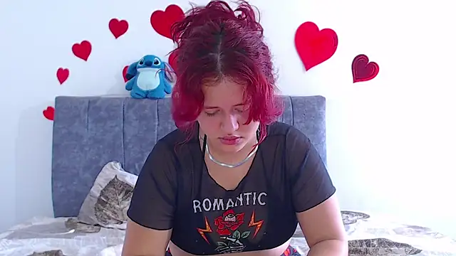 hottie couplee online show from 07/01/26, 10:43