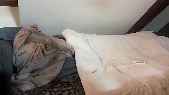 Snapshot of CBT-Sounding chatting on 02/03/26, 10:37 CBT-Sounding online show from 02/03/26, 10:37