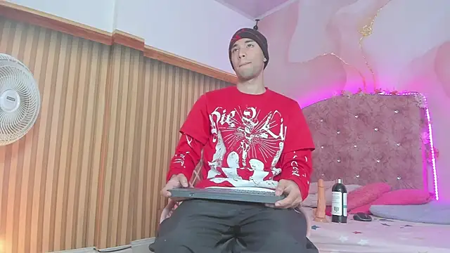 Snapshot of jack__baby_ chatting on 12/15/25, 03:01 jack baby online show from 12/15/25, 03:01