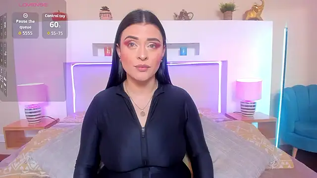 AnikaRomanoff  online show from 02/07/26, 02:25