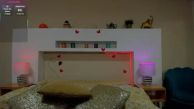 AnikaRomanoff  online show from 03/25/26, 11:31