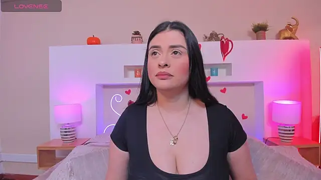 AnikaRomanoff  online show from 03/04/26, 11:18