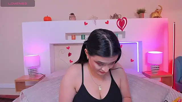 AnikaRomanoff  online show from 03/05/26, 11:29