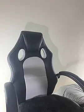 Snapshot of x_Adeline_ chatting on 02/04/26, 01:44 x Adeline online show from 02/04/26, 01:44