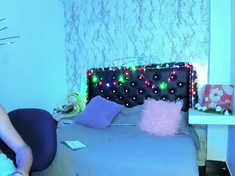 Snapshot of BlakeNoir_ chatting on 12/16/25, 08:57 BlakeNoir online show from 12/16/25, 08:57