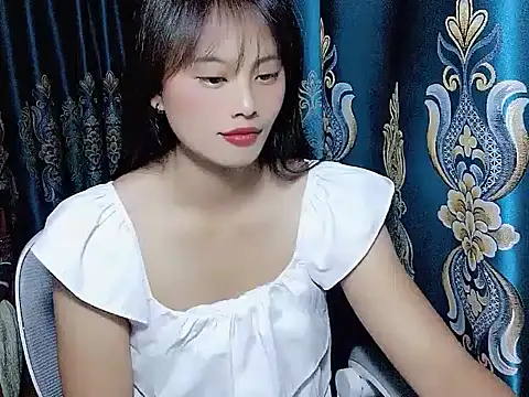 Nana569 online show from 12/20/25, 07:06