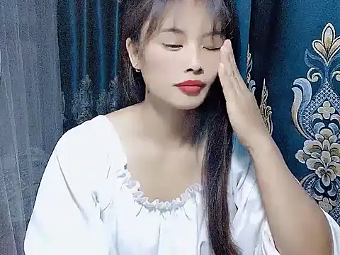 Nana569 online show from 12/15/25, 07:31