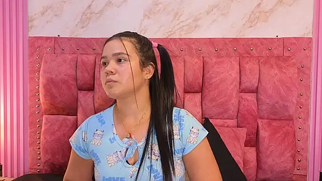 ValeryMorales online show from 02/04/26, 07:31