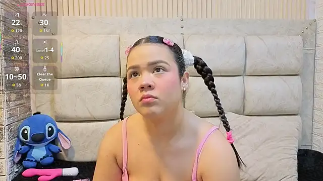 ValeryMorales online show from 12/20/25, 03:20