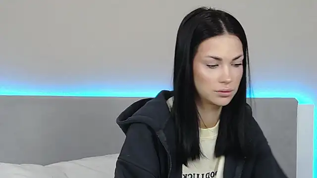 RachaelMils online show from 02/19/26, 04:09