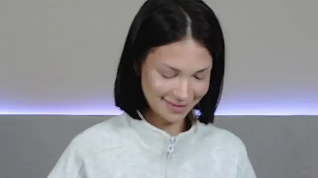 RachaelMils online show from 04/09/26, 03:41