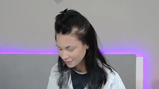 RachaelMils online show from 03/21/26, 04:03