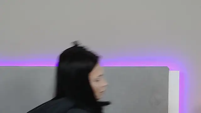 RachaelMils online show from 04/04/26, 03:57