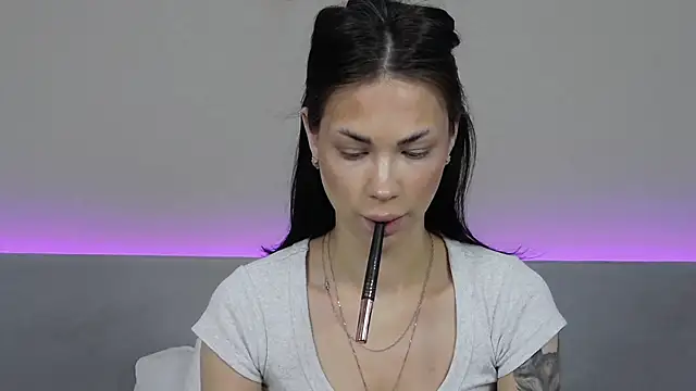 RachaelMils online show from 01/12/26, 04:08