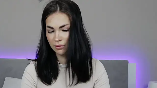 RachaelMils online show from 02/04/26, 04:07