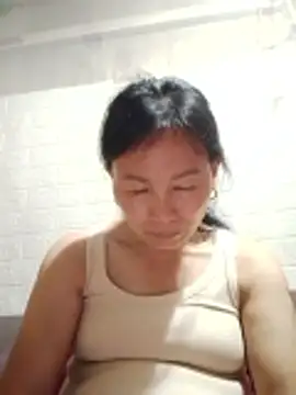 Lili-123k online show from 04/23/26, 02:08