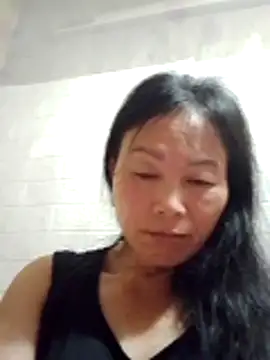 Lili-123k online show from 05/01/26, 10:48