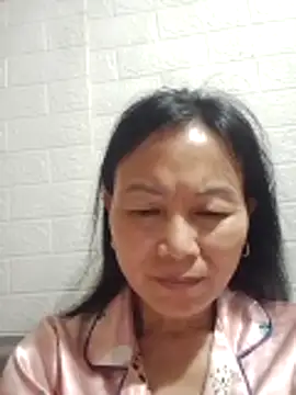 Lili-123k online show from 04/15/26, 07:58