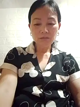 Lili-123k online show from 05/21/26, 08:39