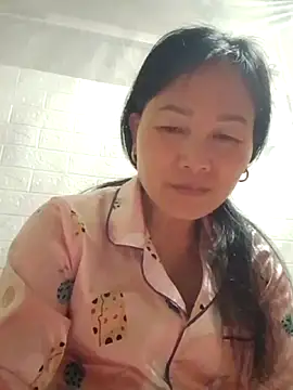 Lili-123k online show from 05/07/26, 12:52
