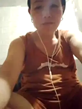 Lili-123k online show from 04/22/26, 01:51