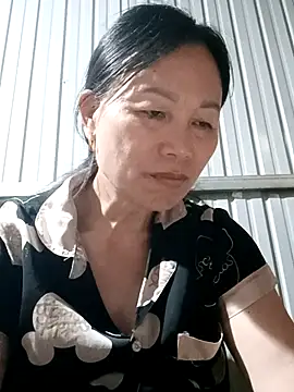 Lili-123k online show from 05/26/26, 02:42