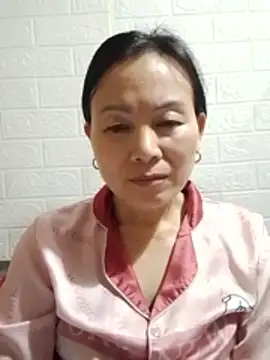 Lili-123k online show from 02/20/26, 06:10