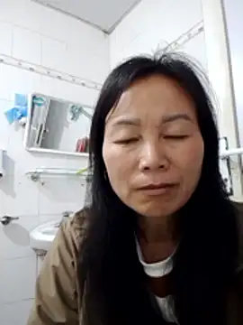 Lili-123k online show from 02/09/26, 01:47