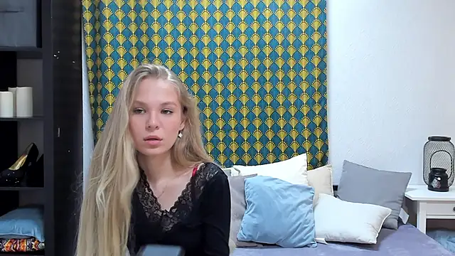 Wh1teAngelx online show from 12/02/25, 07:43