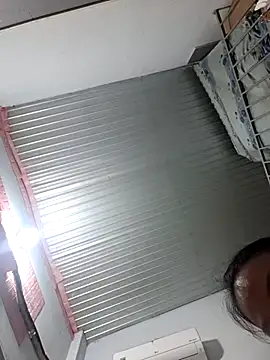 felicity chloe online show from 04/05/26, 12:12