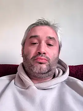 Olomoucak1982 online show from 01/19/26, 02:54