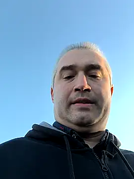 Olomoucak1982 online show from 04/07/26, 04:42