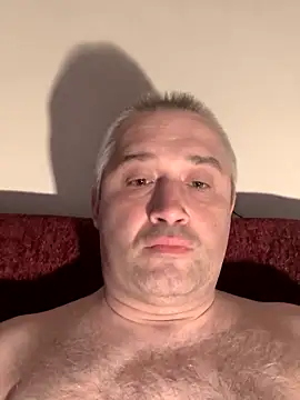 Olomoucak1982 online show from 04/08/26, 05:36