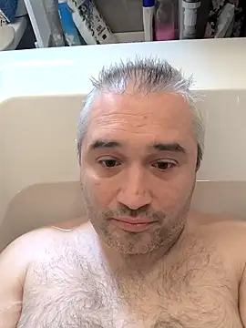 Olomoucak1982 online show from 04/19/26, 12:39