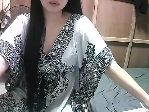 shimmirlyn 89 online show from 02/19/26, 01:41