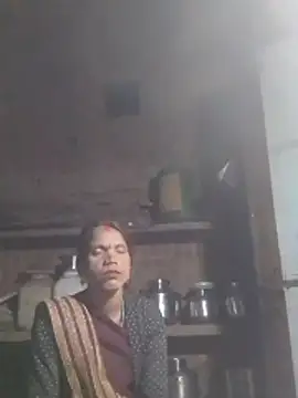 Snapshot of Karisma_ji chatting on 12/03/25, 03:22 Karisma ji online show from 12/03/25, 03:22