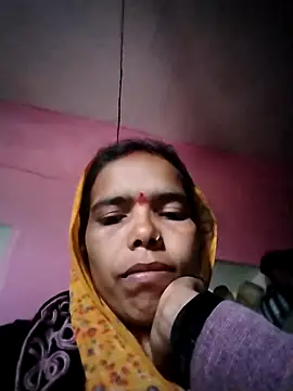 Snapshot of Chetna_sharma chatting on 02/03/26, 02:53 Chetna sharma online show from 02/03/26, 02:53