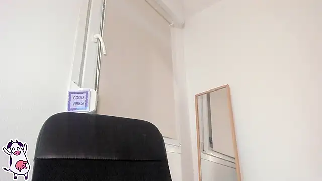 cailynhot2 online show from 03/06/26, 06:52