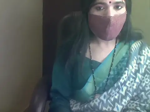 Snapshot of Lovely_Ladyboy_star chatting on 02/27/26, 03:56 Lovely Ladyboy star online show from 02/27/26, 03:56