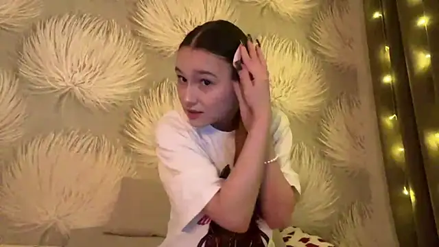 Harlybaby 2007 online show from 01/10/26, 08:15