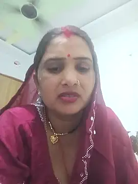 Your-shreya143 online show from 02/22/26, 09:44